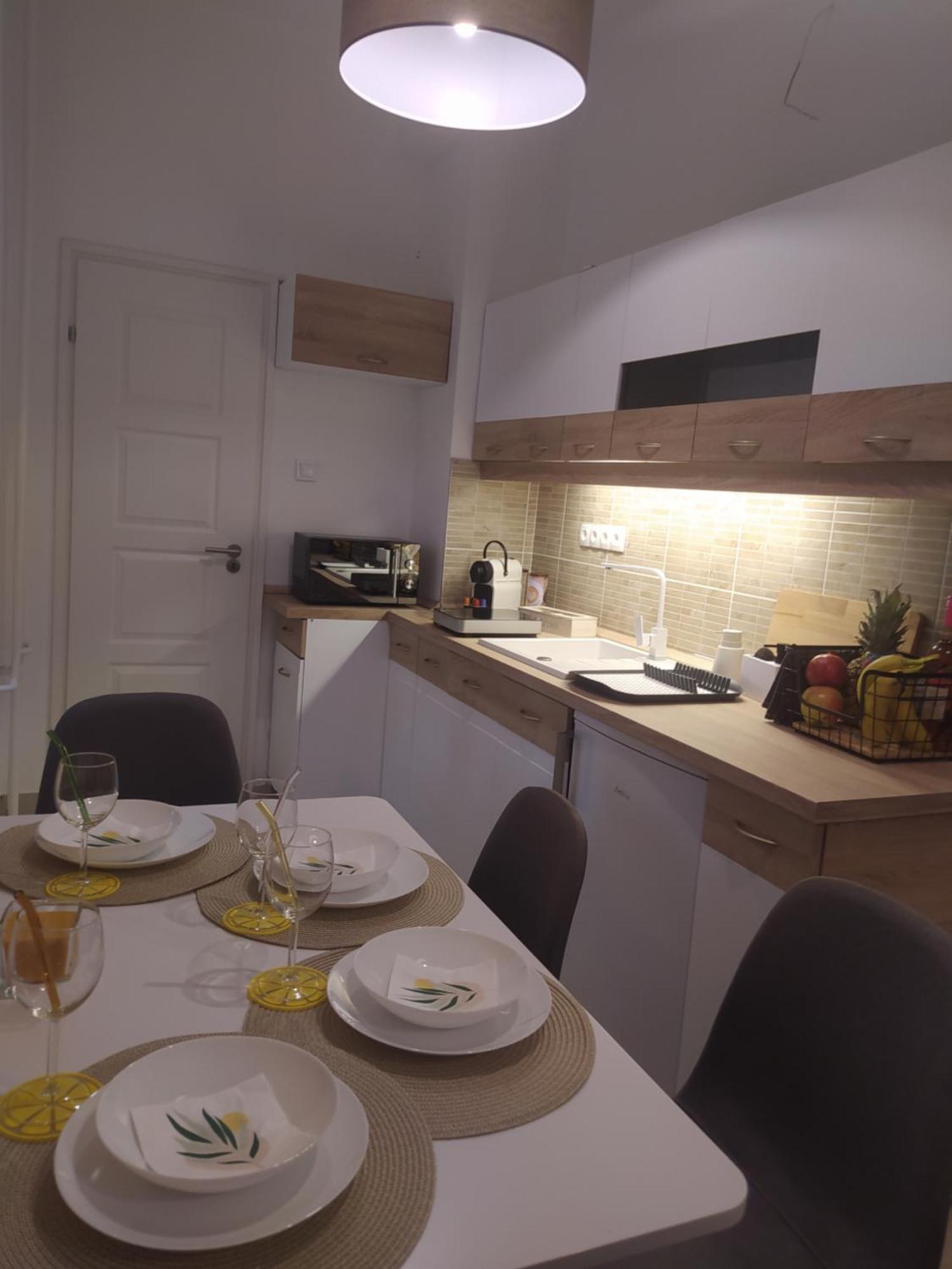Lady Mabel'S Apartment Near To Arena, Puskas Stadion And City Park, With Guarded Parking Place Budapest Esterno foto