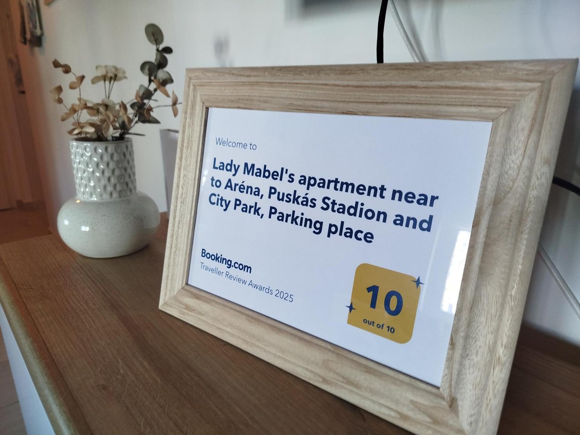 Lady Mabel'S Apartment Near To Arena, Puskas Stadion And City Park, With Guarded Parking Place Budapest Esterno foto